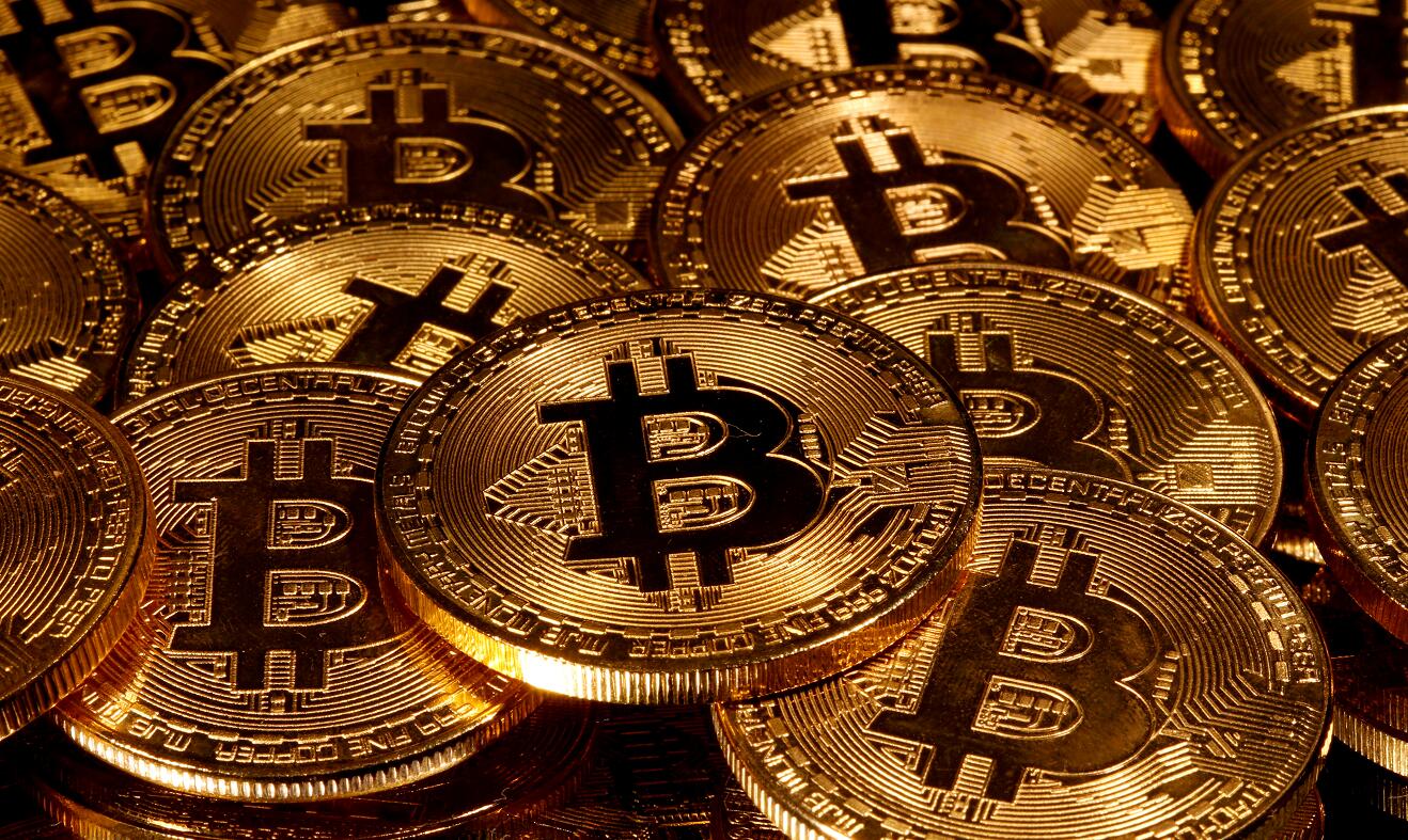 比特幣升穿1.8萬美元 創近三年新高