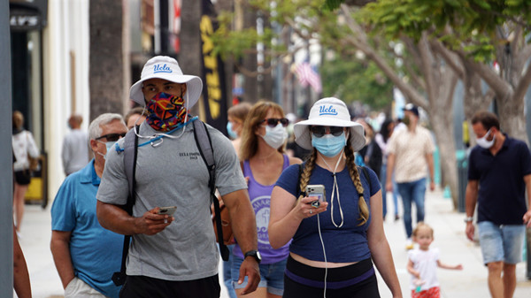 全球染疫累積5681萬宗 135萬人不治