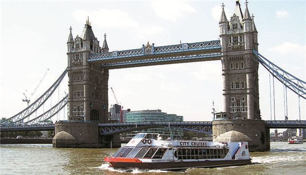 英國政府10月借債223億英鎊 百萬員工面臨工資凍結