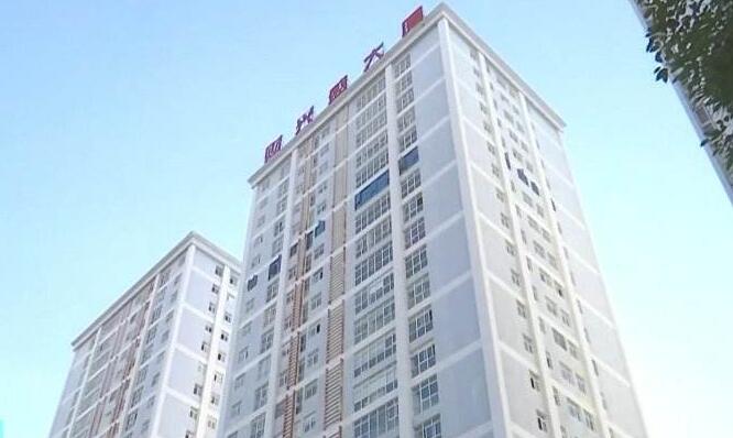 有片 | 雲南昆明業主湊錢建完爛尾樓 12年終得產權證