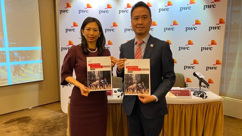 羅兵咸：eMPF有助減低基金開支比率