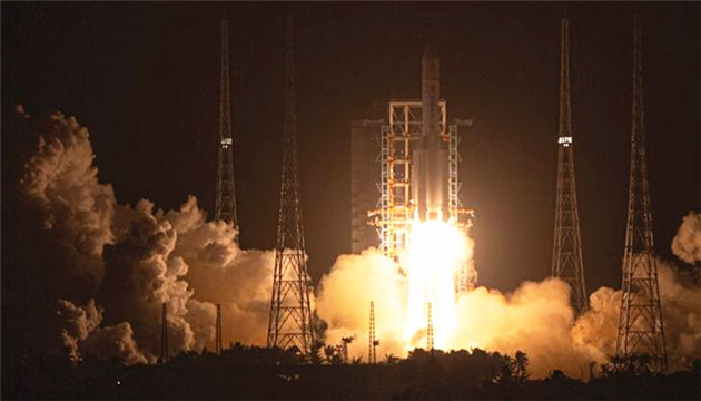 嫦娥五號探測器成功发射