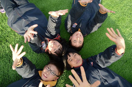 睿見教育：全年純利5.02億元