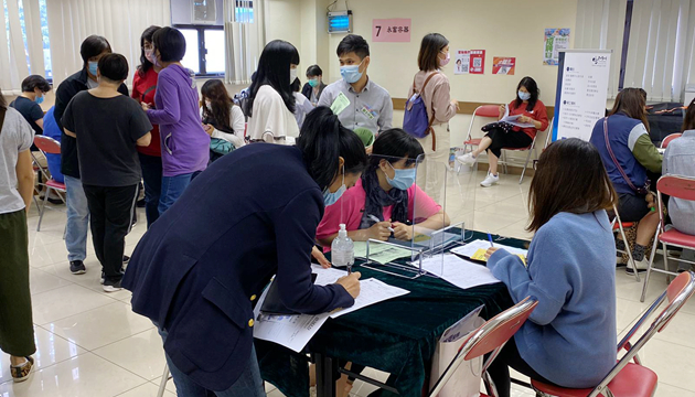 工聯會元朗辦招聘會 提供逾千個職位空缺