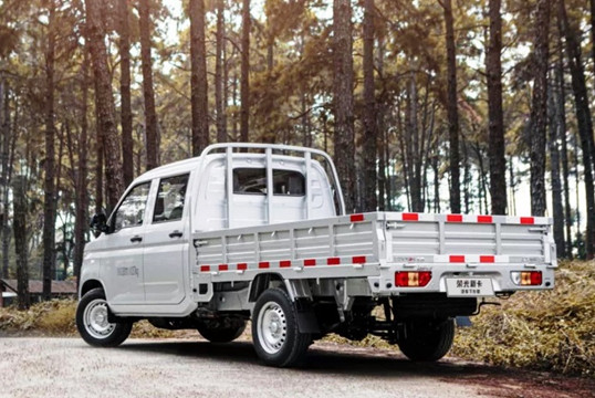 五菱曾爆升40% 成交金額2.8億元