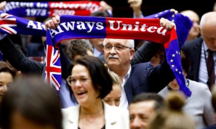 英製藥工業協會：無協議脫歐或致新冠疫苗供應中斷