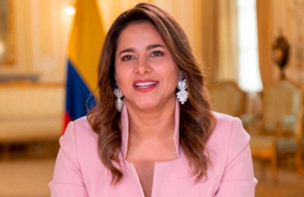 哥倫比亞第一夫人魯伊斯確診新冠