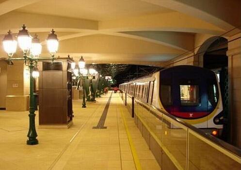 港鐵車費八折延至明年3月底