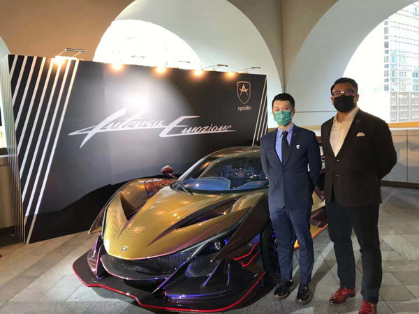 力世紀展出旗下手工跑車