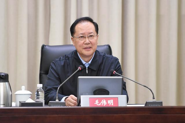 毛偉明任湖南代省長