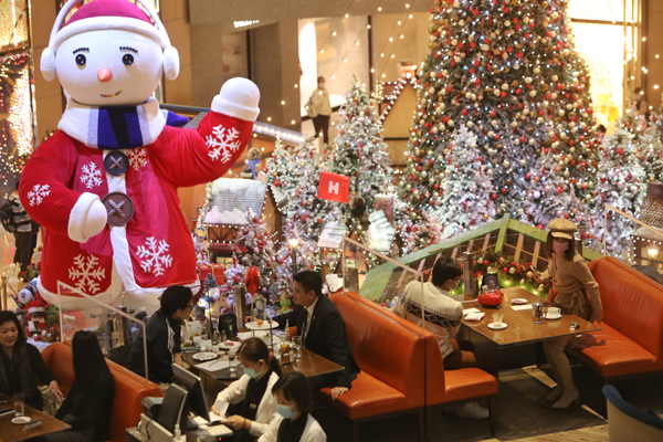 疫情趨嚴重防控漸收緊 本港餐飲業將經營維艱