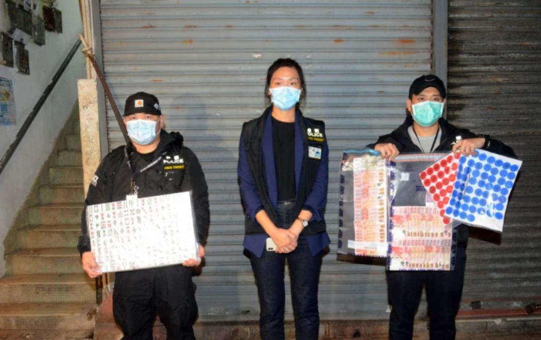 警荃灣搗麻雀賭檔拘27人 兼違「限聚令 」