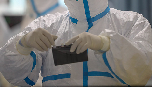 深圳新增一例陽性病例 係港籍跨境貨車司機密接者