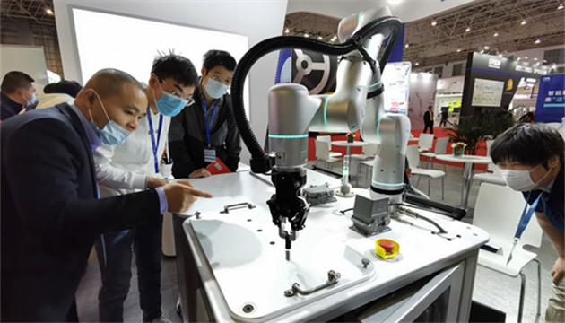 第六屆廣東智博會聚焦先進製造  全球機械人同台競技