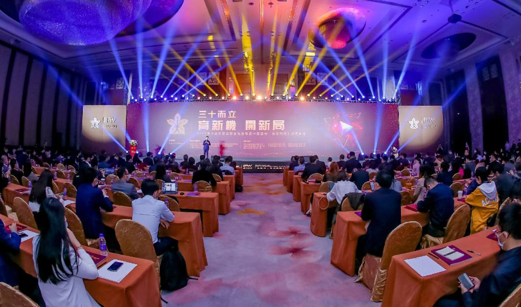 第十屆金紫荊獎頒獎禮今舉行 共頒出13個獎項