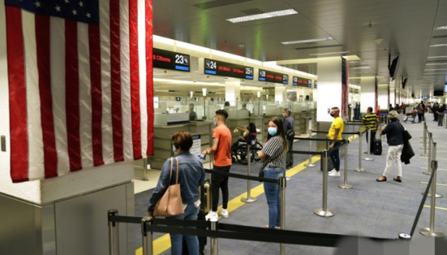 美政府將對中國共產黨員收緊簽證政策 外交部回應