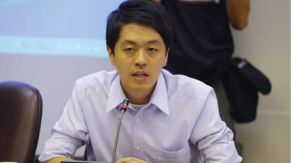 丹麥反華政客偽造公函助許智峯出逃 胡志偉稱流亡一事公布前並不知情