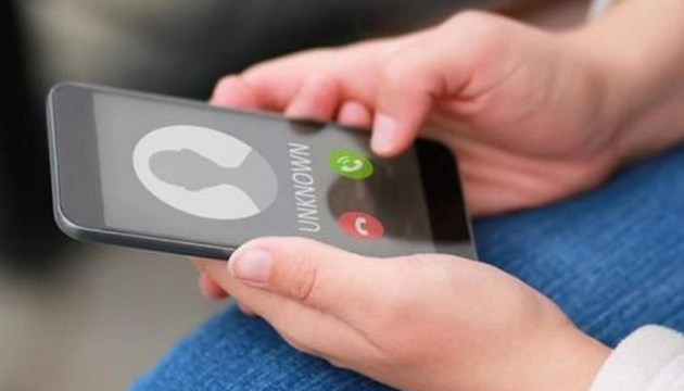 警員遭起底狂接滋擾電話 2男認罪判囚14天緩刑兩年