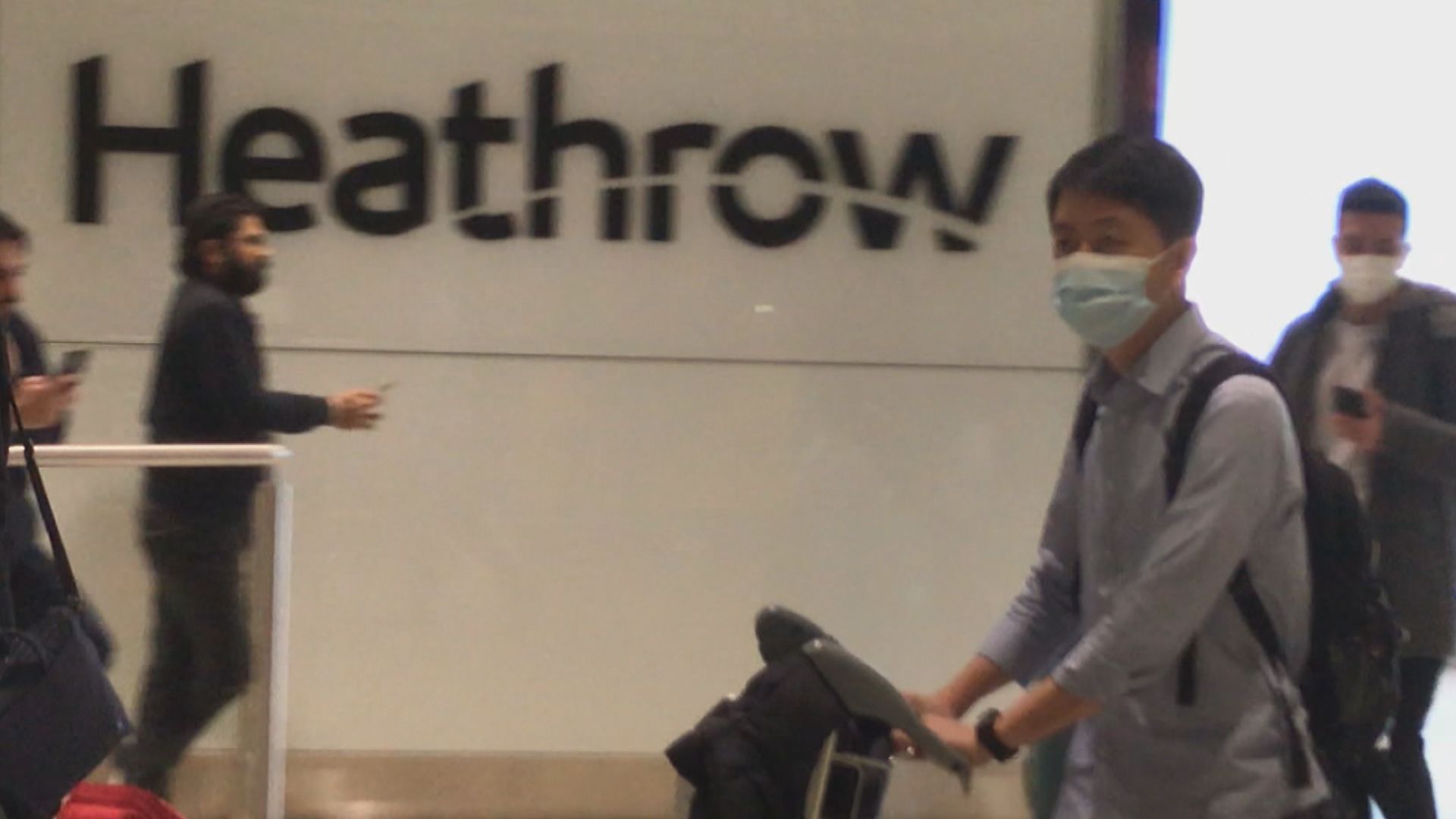 許智峯棄保潛逃已轉抵英國 聲稱未必再返港