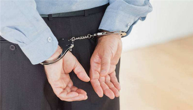 持刀劫持救護車並威脅出診醫生 河北一男子被抓獲