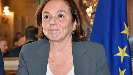 意大利內政部長新冠病毒檢測呈陽性