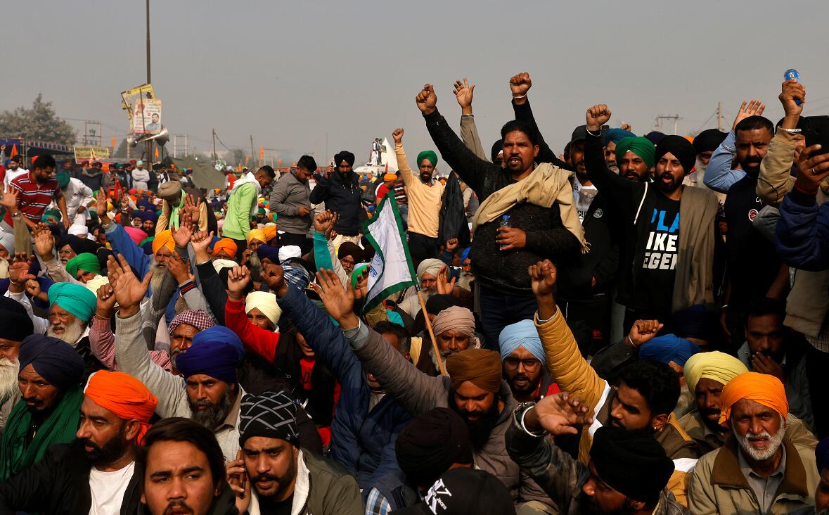 抗議農改新法 印度農民發動全國大罷工