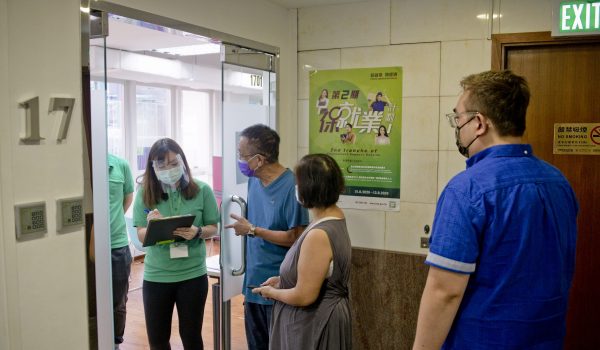【香港脈搏】應加推新輪保就業措施