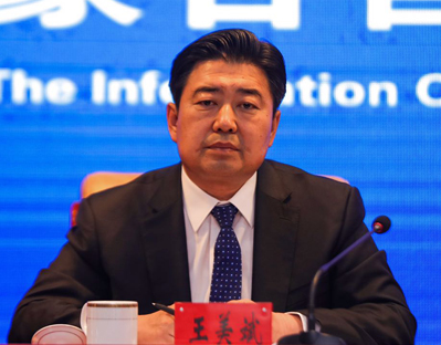 內蒙古包頭市副市長王美斌墜樓身亡 具體原因尚不明確