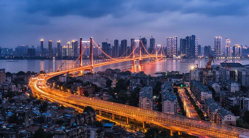 定調2021年經濟工作 政治局會議釋放六大信號