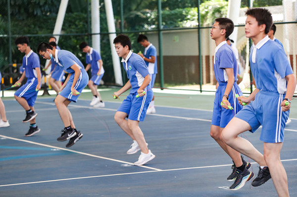 明年起多數省份中考擬增加體育分值