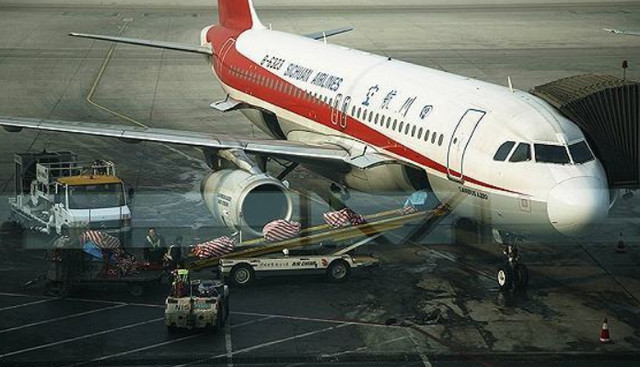 飛行員為何在隔離期間還執行任務？