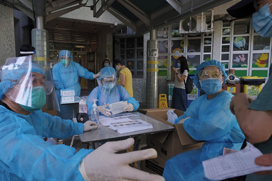 港府將於觀塘寶達邨及黃大仙彩雲（二）邨增設流動採樣站