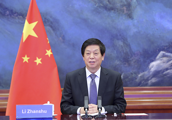 栗戰書：努力構建契合新時代要求的中日關係