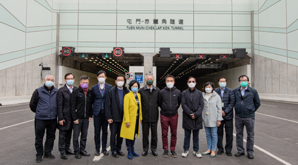 立法會交通事務委員會視察屯門至赤鱲角北面連接路