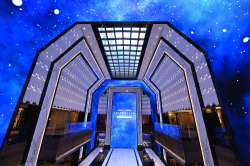 雲想科技首掛升16%