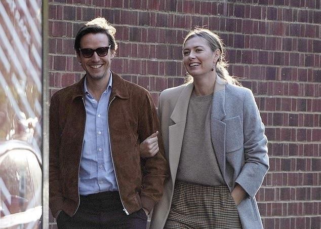 網壇名將莎拉波娃宣布訂婚 未婚夫是英國哈里王子同學