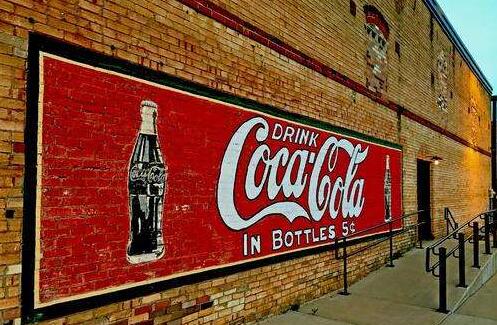 可口可樂全球裁2200人 逾半為美國員工