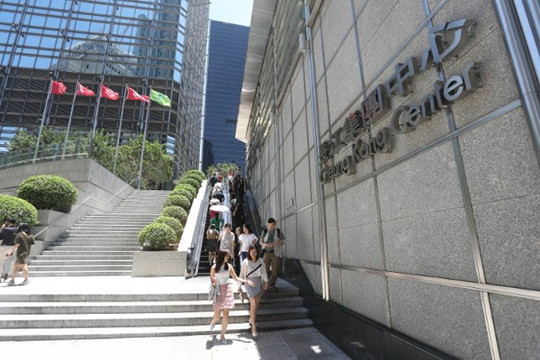 長江和記出售旗下CKHGT发射塔资产权益 99.89%投贊成票