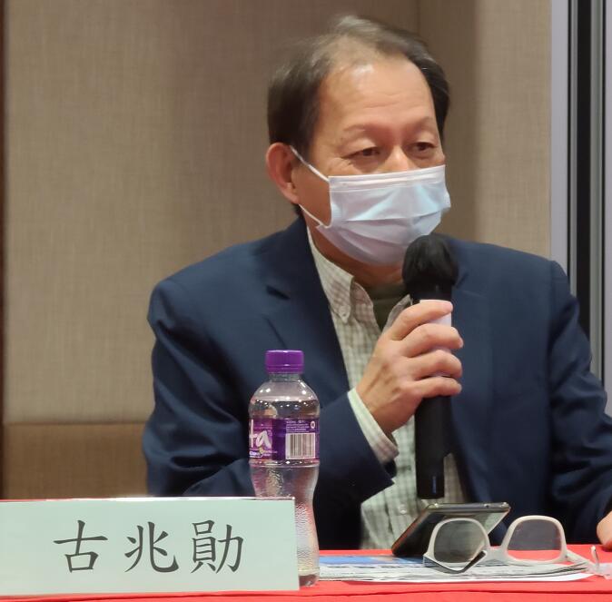 古兆勛：香港經濟要回復正常，須推行｢健康碼｣