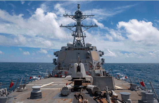 美艦穿航台灣海峽 東部戰區：部隊將時刻瞰視台海風雲