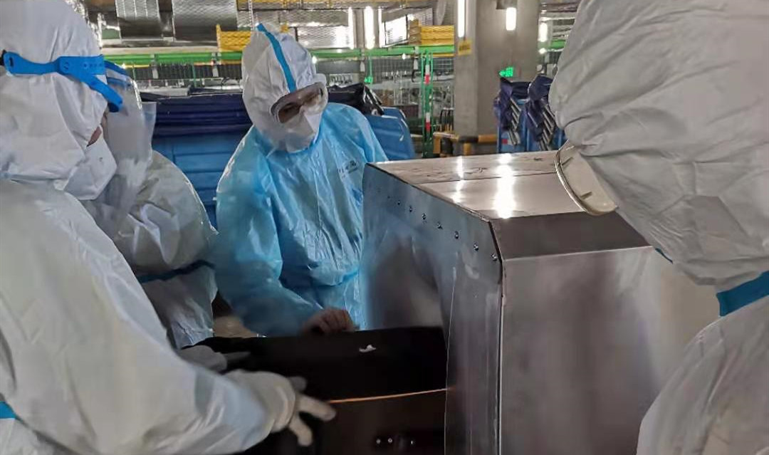 深圳率先對國際航班行李實施自動化消毒