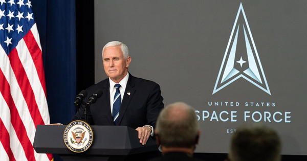 彭斯宣布美太空軍命名「守護者」