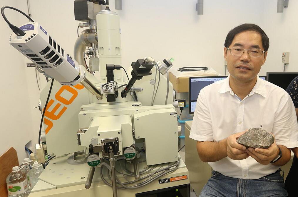 港大教授趙國春榮膺發展中國家世界科學院院士