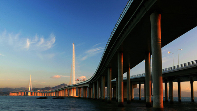 國務院新聞辦發布《中國交通的可持續發展》白皮書