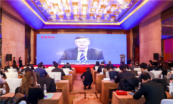 陳寅視頻致辭：危機中育新機 變局中開新局