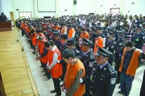 海南一涉黑犯罪團夥79人被判刑
