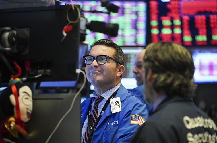 美股3大指數再創收市新高