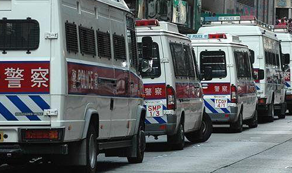 警方公布1名女警員初步確診新冠肺炎