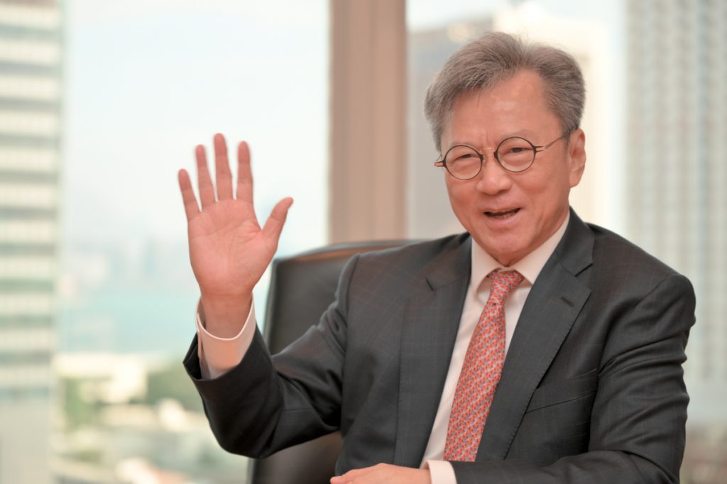 趙國雄逾1億沽雅賓利大廈 近四年賺920萬