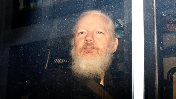 英國法官拒將阿桑奇引渡至美國受審